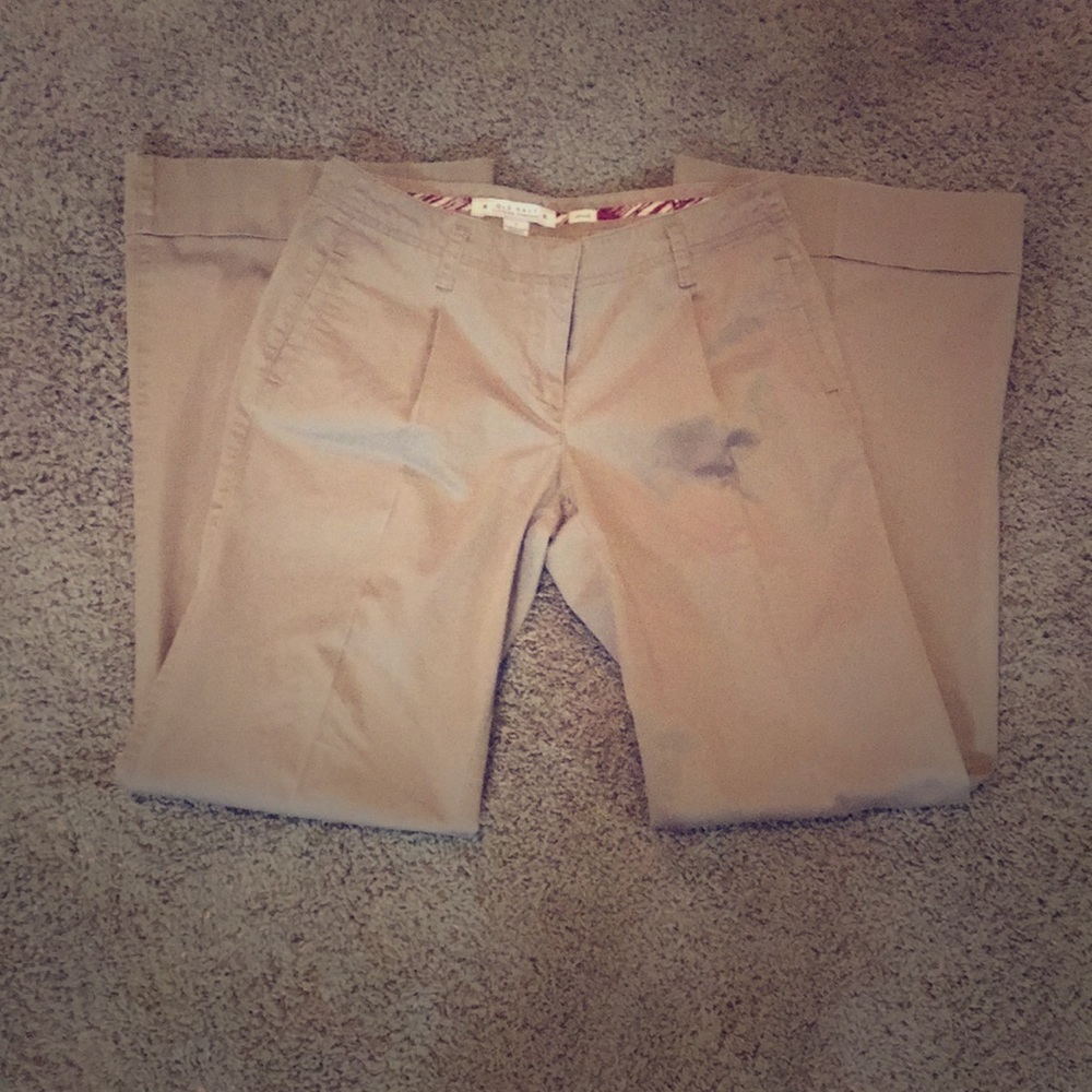 👚Khaki pants👚